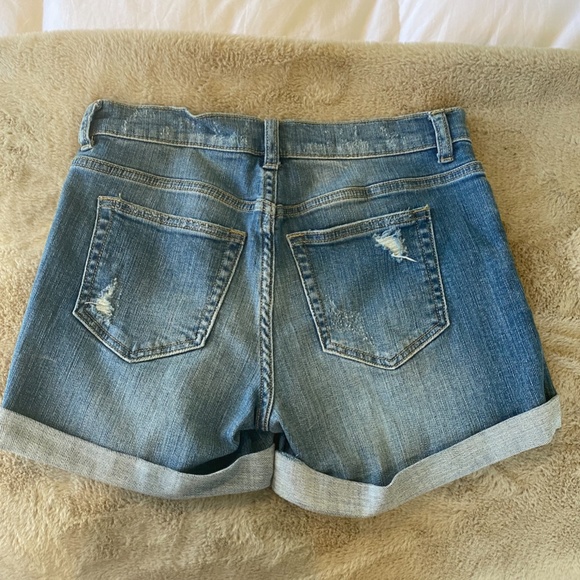 Harper Cuffed Denim Shorts - Picture 2 of 6